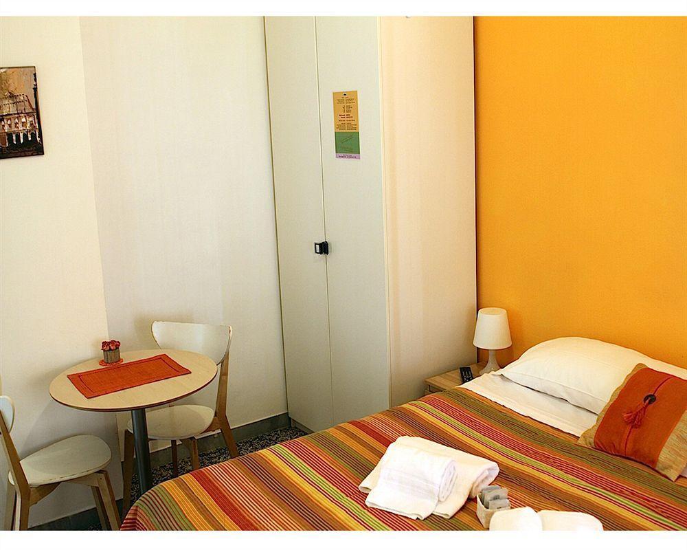 Gentes Bed & Breakfast 2*